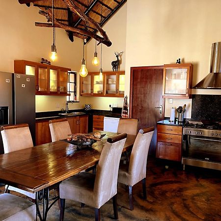 Bushvilla Umoja Kruger Phalaborwa Exteriör bild