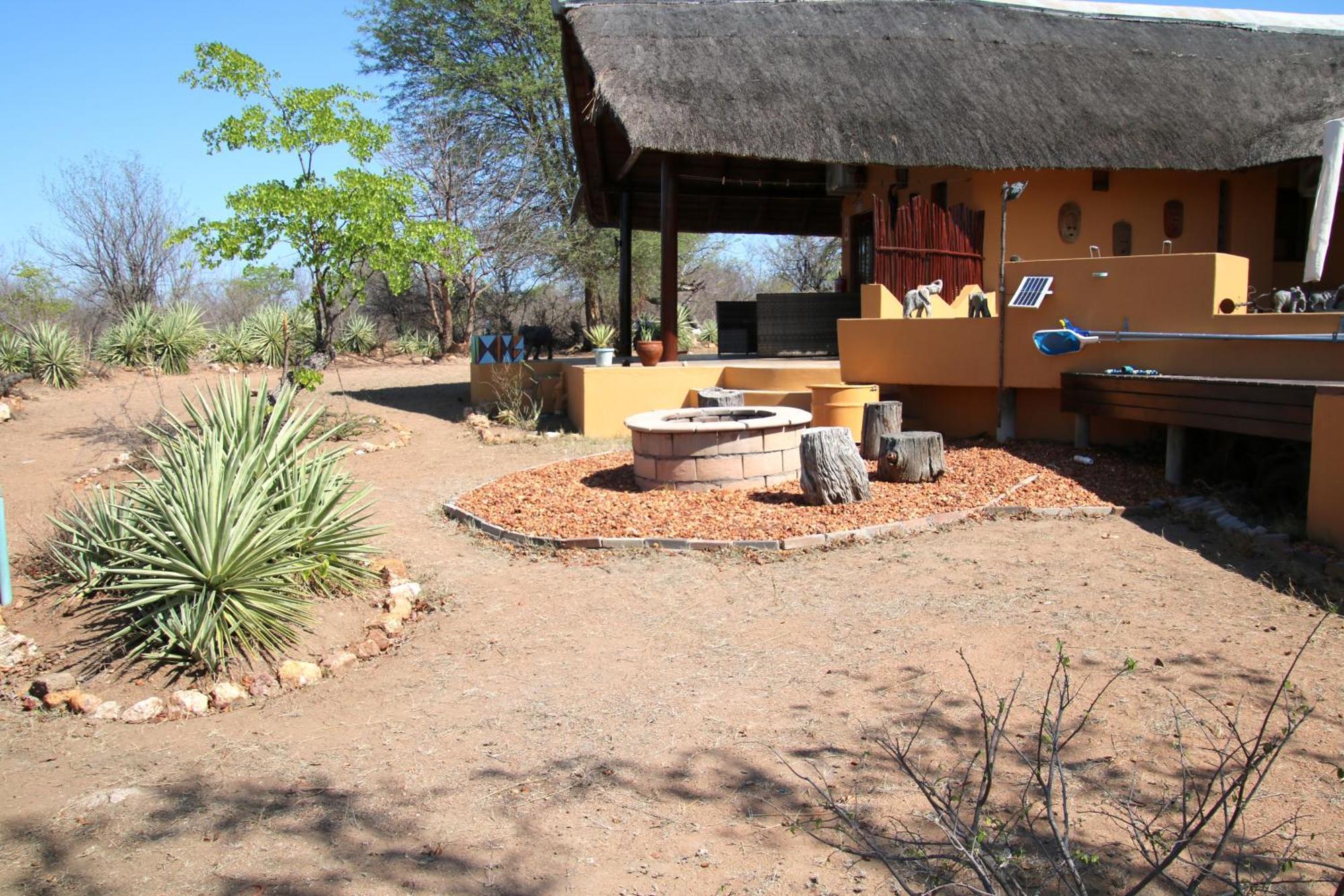 Bushvilla Umoja Kruger Phalaborwa Exteriör bild